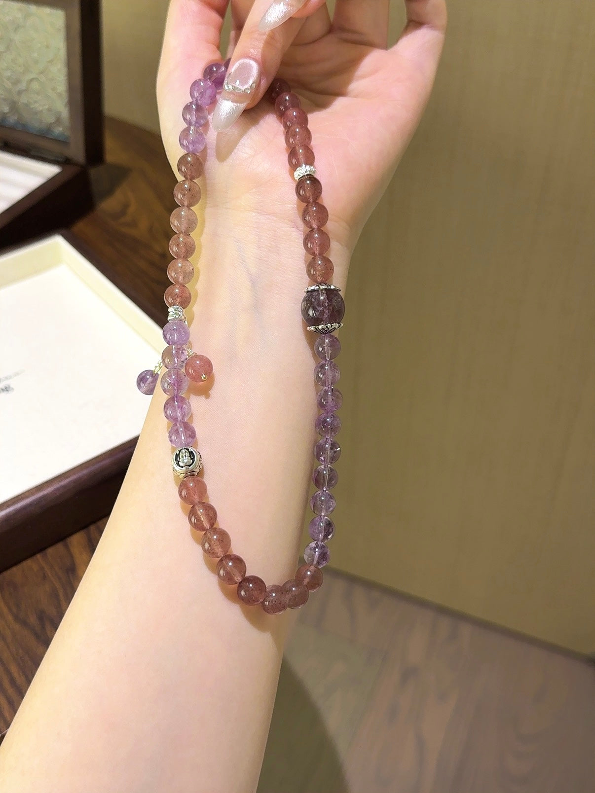▫️▪️ Strawberry crystal amethyst multi-circle bracelet